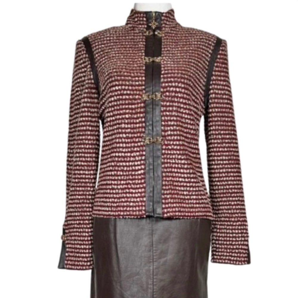 St. John leather trim tweed Women's Striped Jacket gold clasps